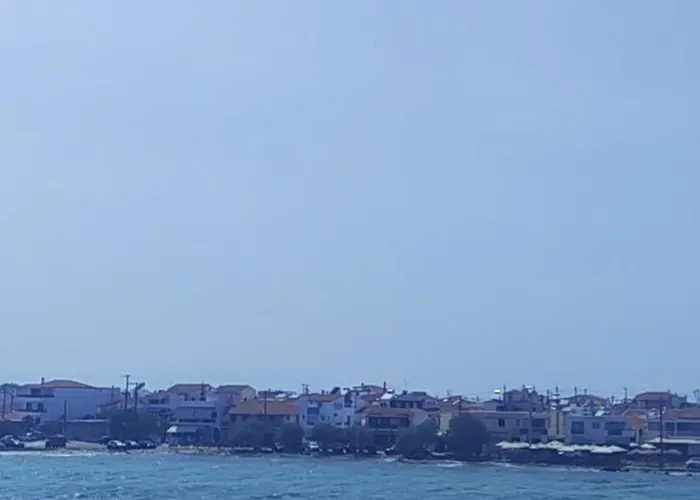 Paradise בית נופש מונמבאסיה